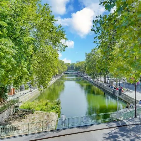 147 Atmosphere - Superbe Duplex A * Paris
